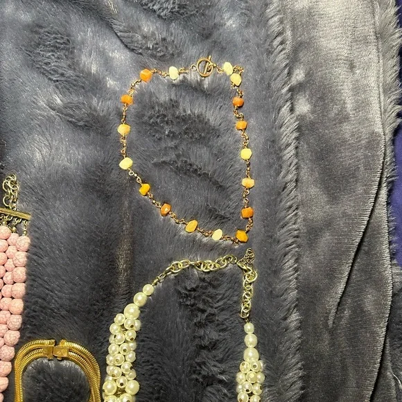 Costume Jewelry Lot - Picture 7 of 15